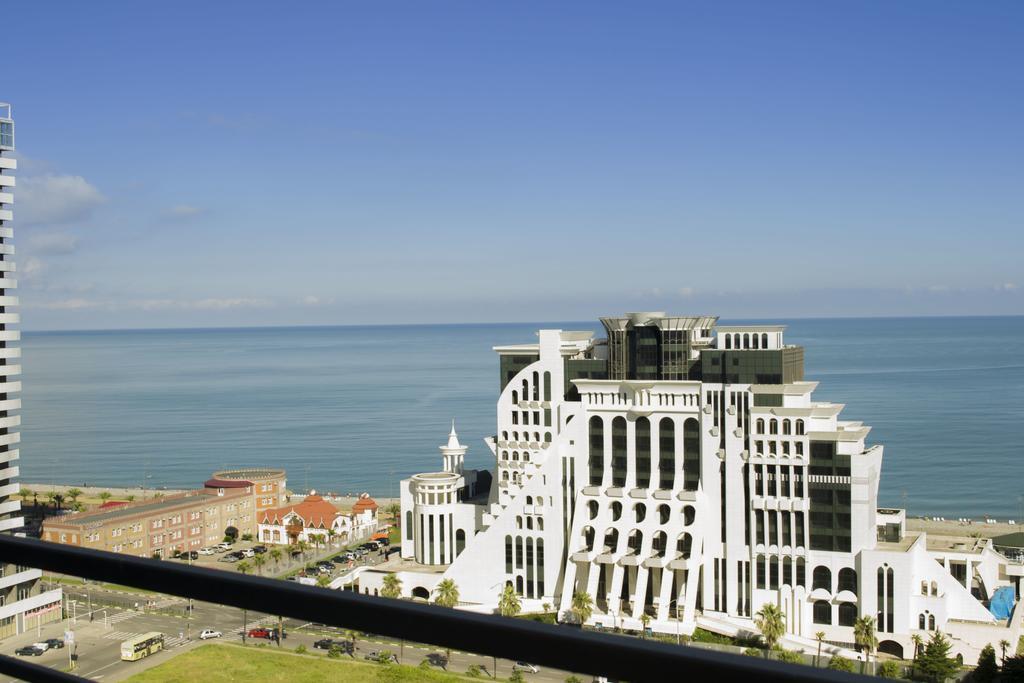 Mindia'S Two Bedroom Apartment Batumi Kültér fotó